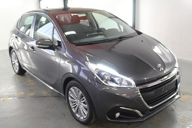 Peugeot 208 Active 1.2 Puretech 82cv photo Peugeot 208 Active 1.2 Puretech 82cv