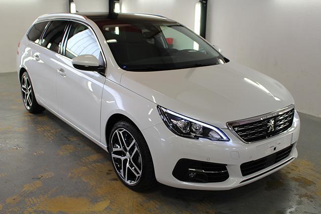 Peugeot 308 SW Allure 2.0 BlueHdi 150cv EAT6 photo Peugeot 308 SW Allure 2.0 BlueHdi 150cv EAT6