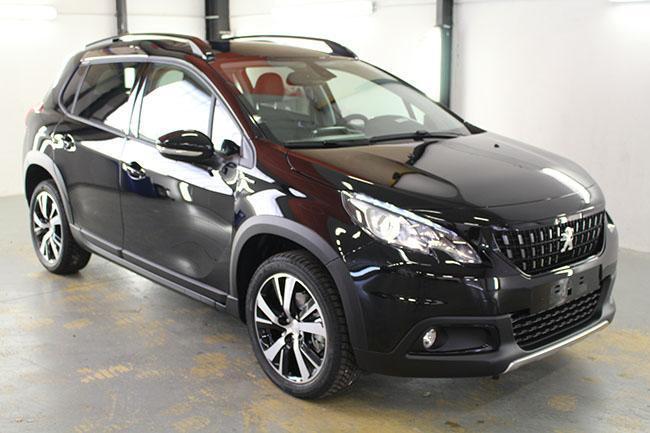 Peugeot 2008 GT-line 1.6 BlueHdi 120cv photo Peugeot 2008 GT-line 1.6 BlueHdi 120cv
