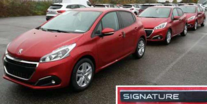 Peugeot 208 Signature 1.2 Puretech 82cv photo Peugeot 208 Signature 1.2 Puretech 82cv
