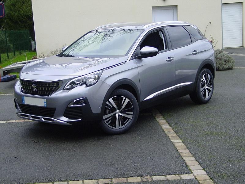 Peugeot 3008 Allure 1.2 Puretech 130cv EAT8 photo Peugeot 3008 Allure 1.2 Puretech 130cv EAT8