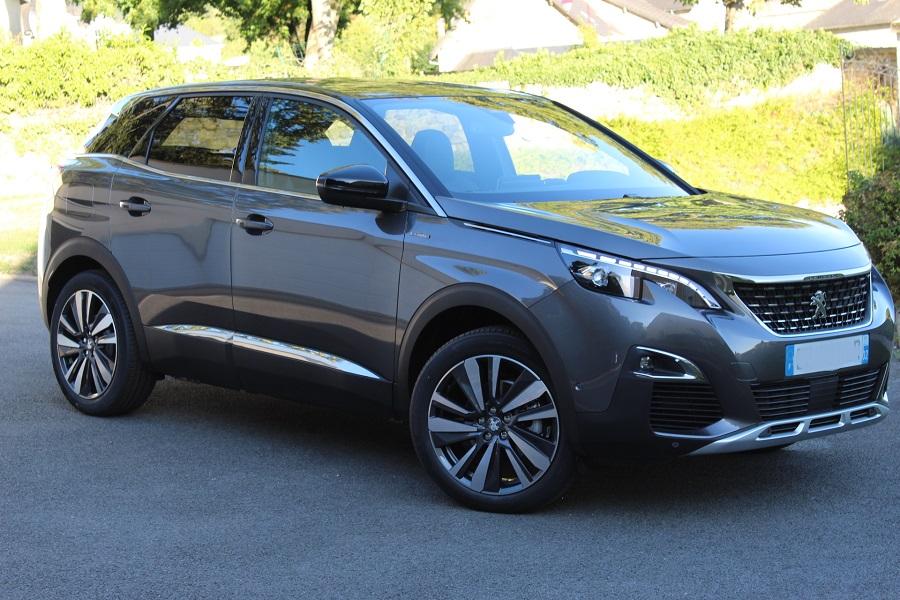 Peugeot 3008 GT 2.0 BlueHdi 180cv EAT8 photo Peugeot 3008 GT 2.0 BlueHdi 180cv EAT8
