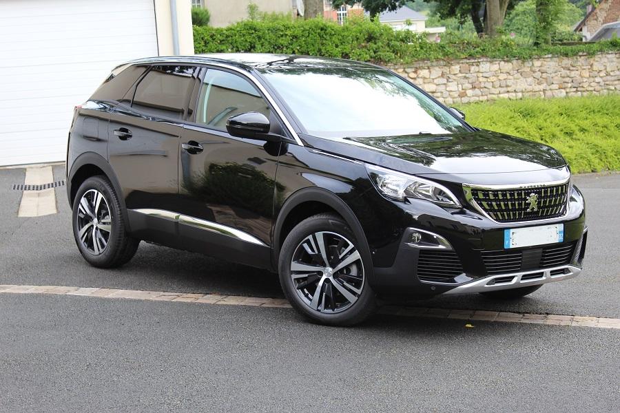 Peugeot 3008 Allure 1.2 Puretech 130cv photo Peugeot 3008 Allure 1.2 Puretech 130cv