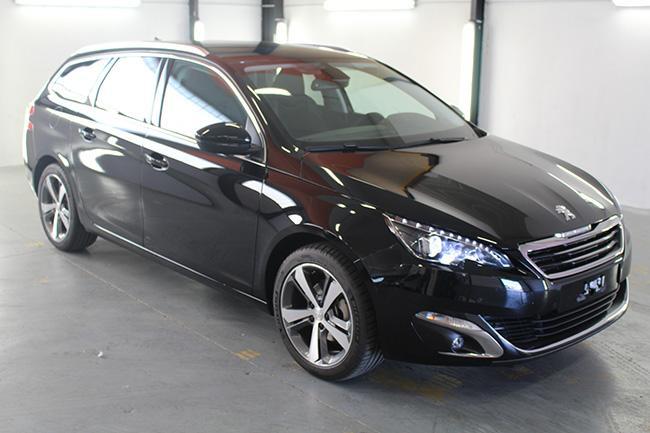 Peugeot 308 SW Allure 1.6 BlueHdi 120cv photo Peugeot 308 SW Allure 1.6 BlueHdi 120cv