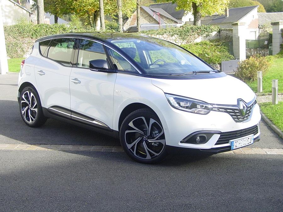 Renault Scenic Bose 1.3 TCE 140cv photo Renault Scenic Bose 1.3 TCE 140cv