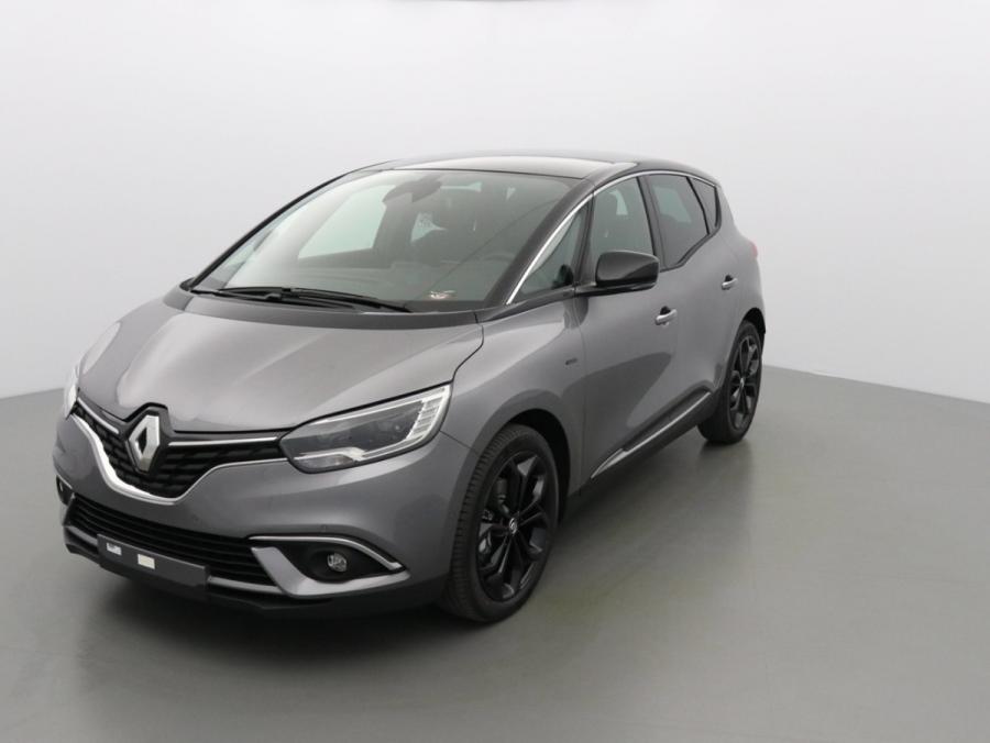 Renault Scenic Black edition 1.7 Blue Dci 120cv photo Renault Scenic Black edition 1.7 Blue Dci 120cv