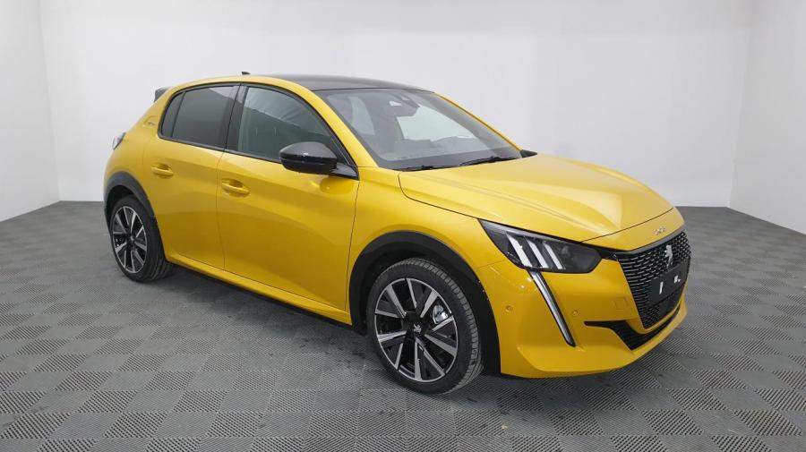 Peugeot 208 GT Puretech 100cv EAT8 photo Peugeot 208 GT Puretech 100cv EAT8