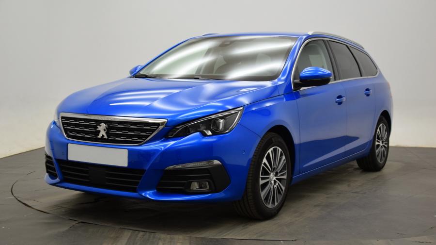 Peugeot 308 SW Allure pack 1.2 Puretech 130cv photo Peugeot 308 SW Allure pack 1.2 Puretech 130cv