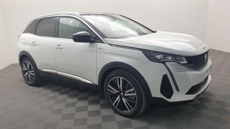 Peugeot 3008 GT pack Hybrid4 300cv e-EAT8 photo Peugeot 3008 GT pack Hybrid4 300cv e-EAT8