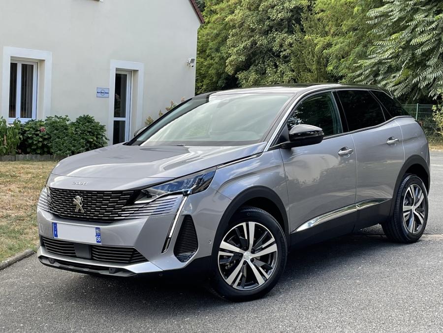 Peugeot 3008 Allure pack 1.2 Puretech 130cv EAT8 photo Peugeot 3008 Allure pack 1.2 Puretech 130cv EAT8