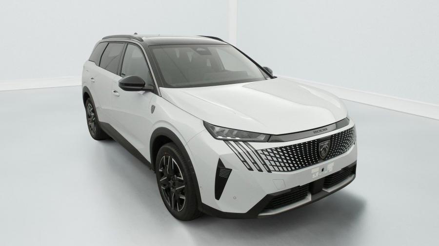 Peugeot 5008 GT hybrid 145 e-DCS6 photo Peugeot 5008 GT hybrid 145 e-DCS6