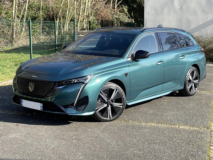 Peugeot 308 SW GT 1.2 Puretech 130cv EAT8 photo Peugeot 308 SW GT 1.2 Puretech 130cv EAT8