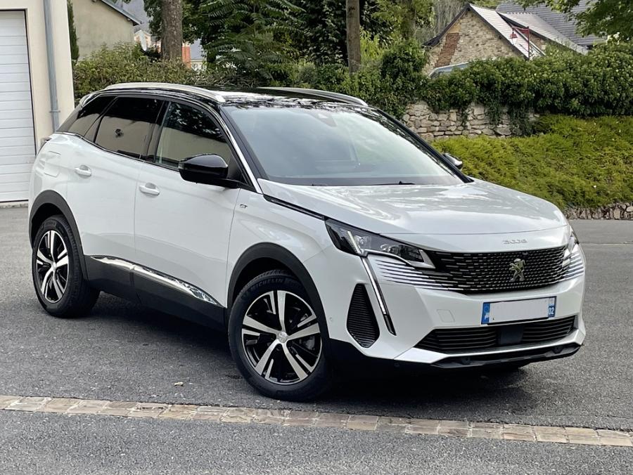 Peugeot 3008 GT 1.5 Blue Hdi 130cv EAT8 photo Peugeot 3008 GT 1.5 Blue Hdi 130cv EAT8